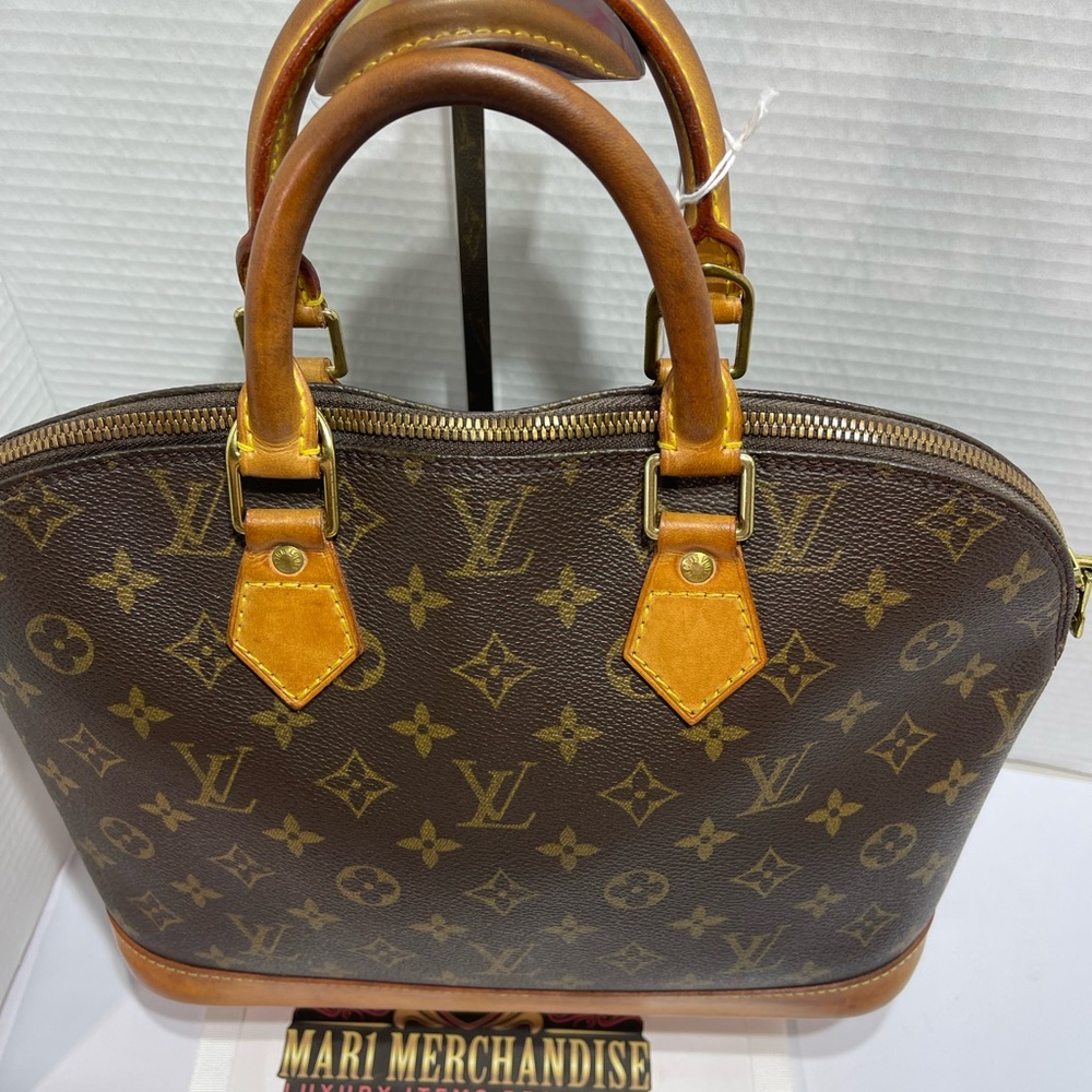 Louis Vuitton Alma with D ring in Monogram comes with dust bag - Picture 2 of 13